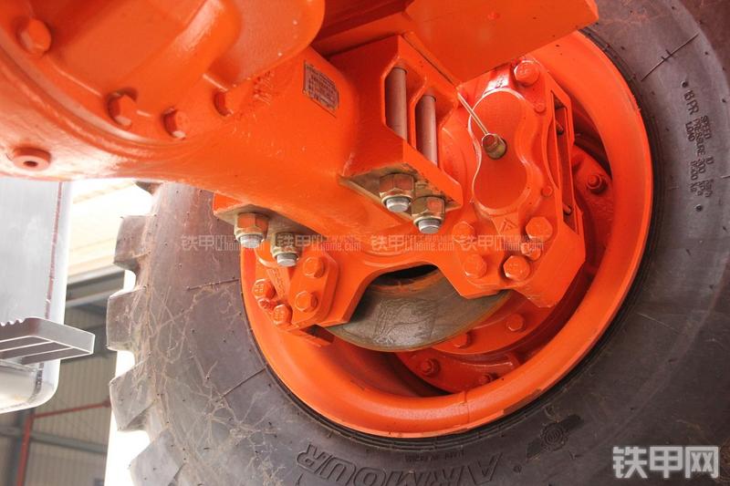 迪万伦DL503GOLD装载机局部