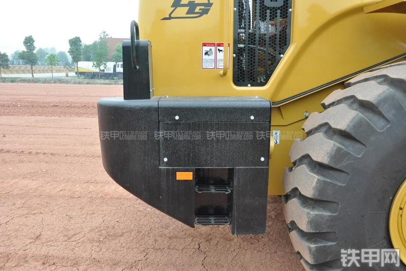 成工ZL50D-3装载机局部