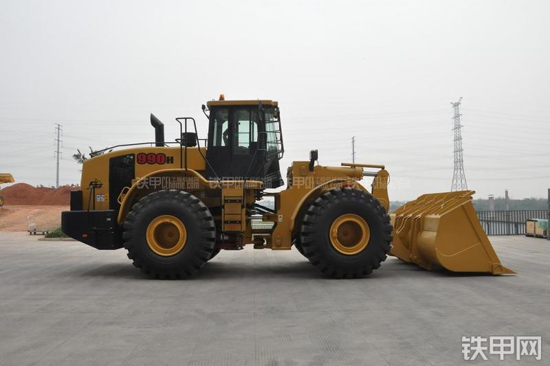 成工CG990H装载机整机外观