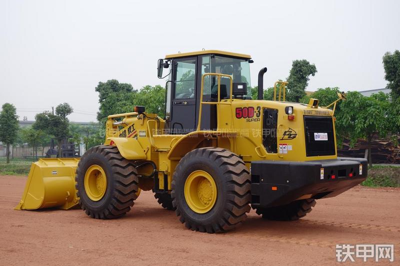 成工ZL50D-3装载机整机外观