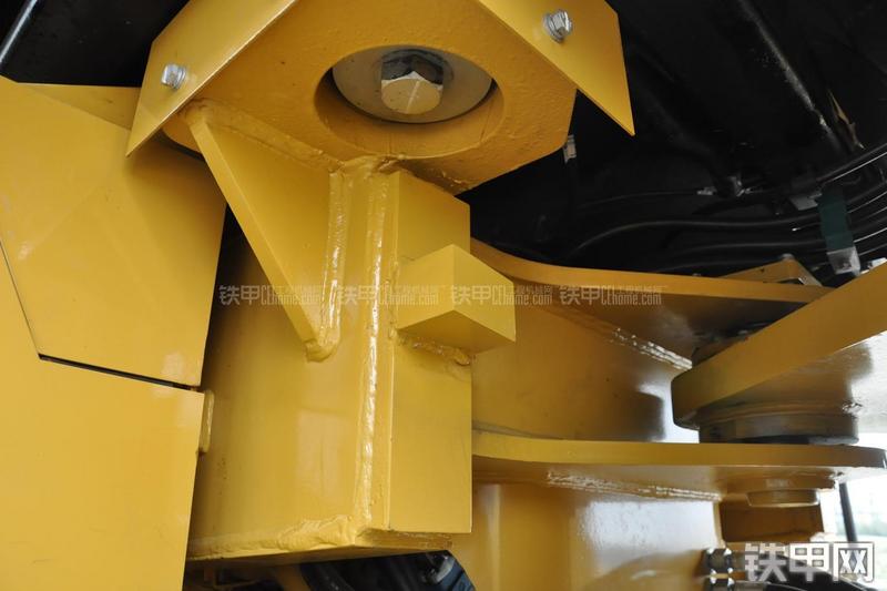 成工CG990H装载机局部