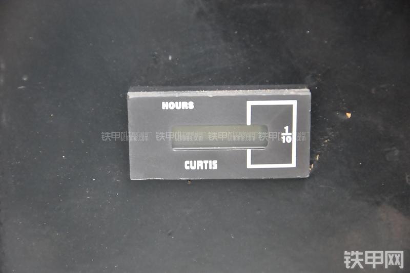 成工ZL50D-3装载机局部