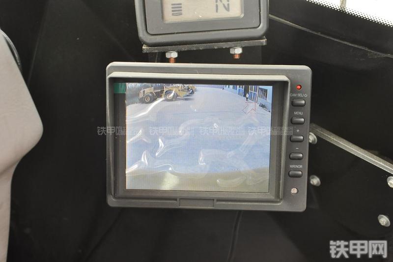 成工CG990H装载机局部