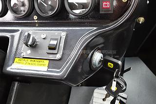 成工CGC18叉装车局部
