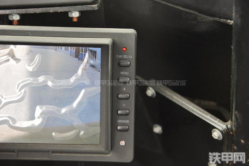 成工CG990H装载机局部