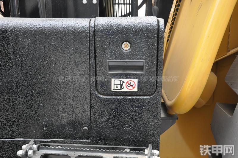 成工CG990H装载机局部