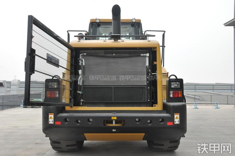 成工CG990H装载机局部