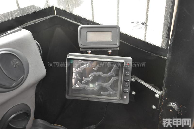 成工CG990H装载机局部