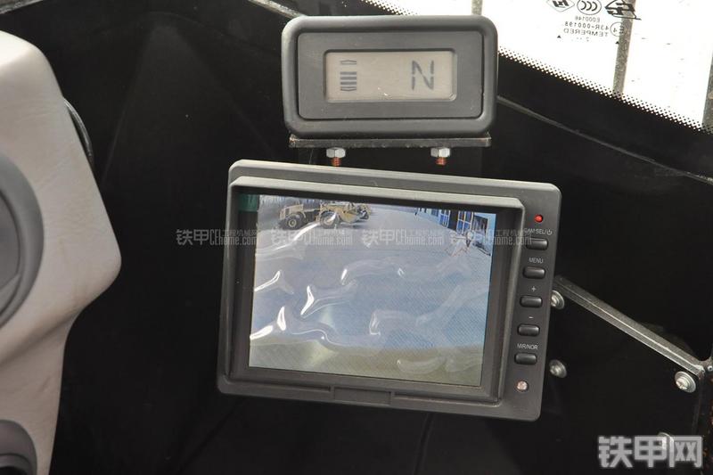 成工CG990H装载机局部