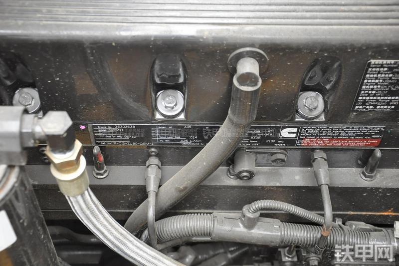 成工CG990H装载机局部