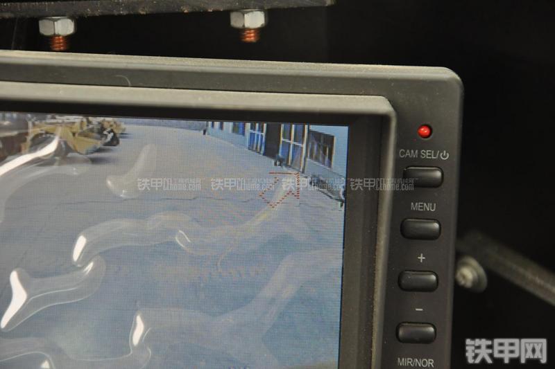 成工CG990H装载机局部