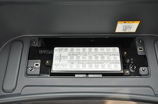 神钢SK480LC-8挖掘机局部