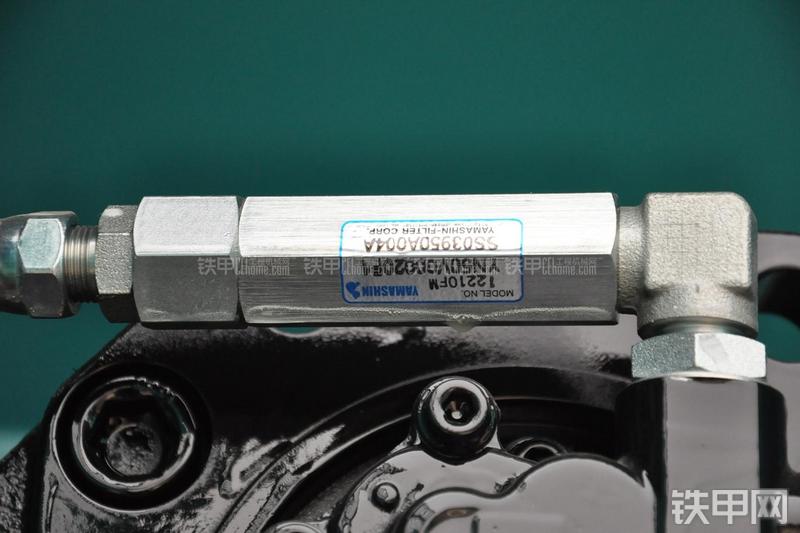 神钢SK270D挖掘机其他