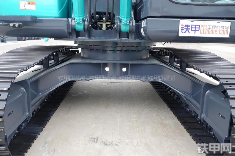 神钢SK140LC-8挖掘机局部