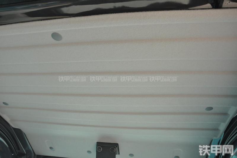 神钢SK460-8挖掘机局部