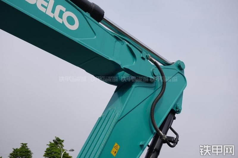 神钢SK495D挖掘机局部