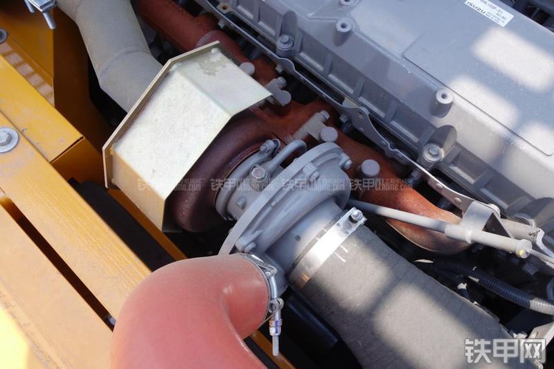 三一重工SY335C-9H挖掘机局部