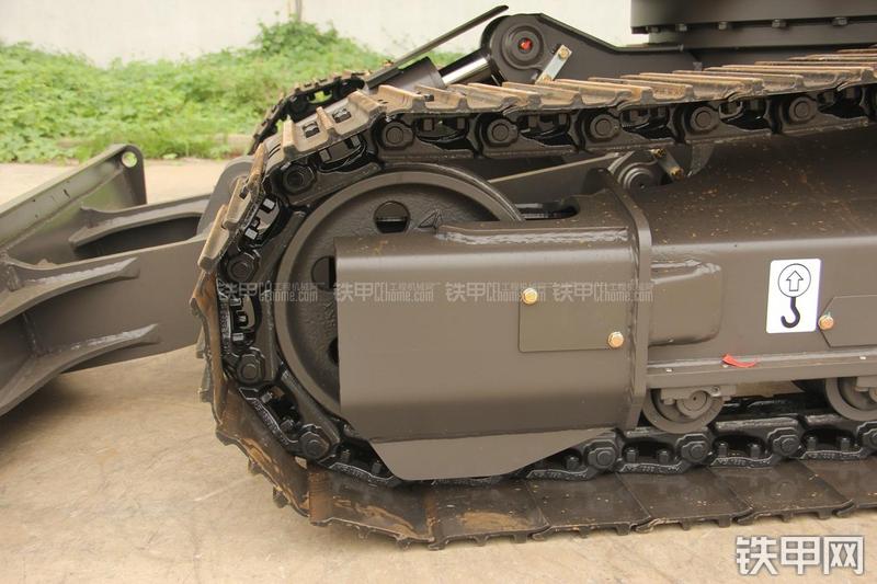 山东临工LG660E挖掘机局部