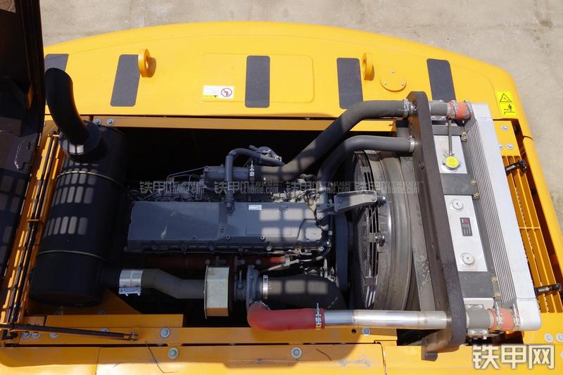 三一重工SY335C-9H挖掘机局部