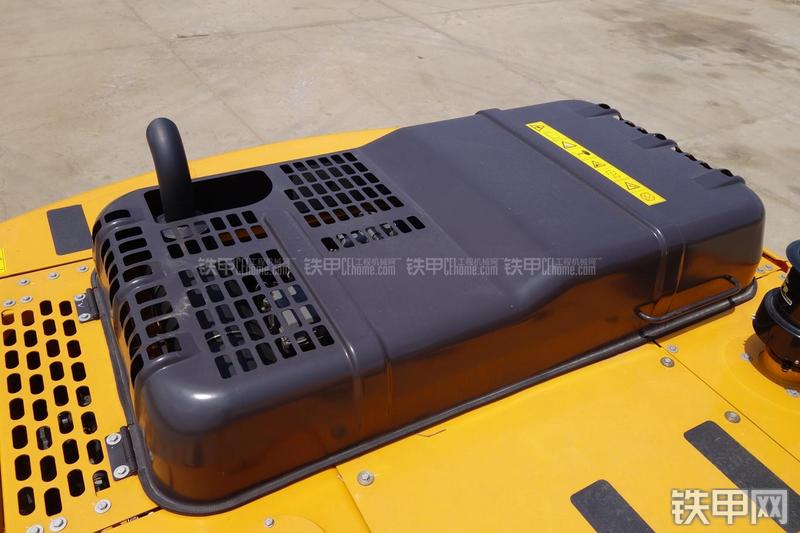 三一重工SY335C-9H挖掘机局部