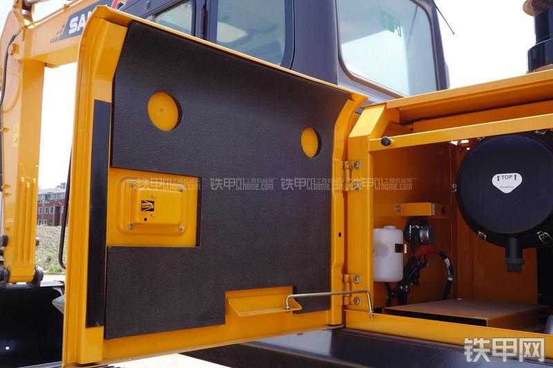 三一重工SY335C-9H挖掘机局部