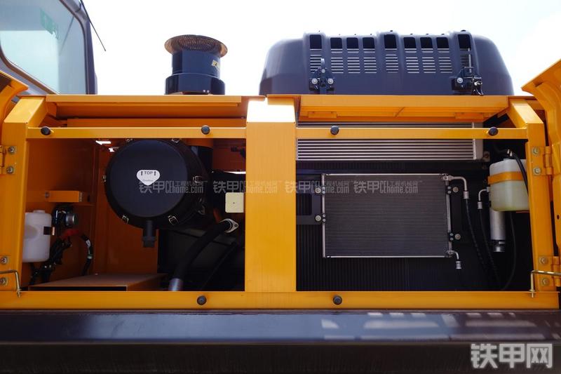 三一重工SY335C-9H挖掘机局部