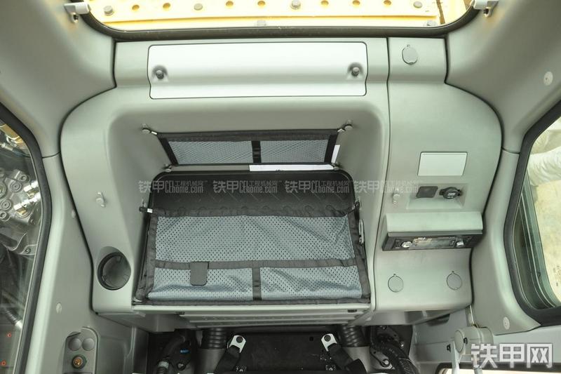 山东临工LG6150E挖掘机局部