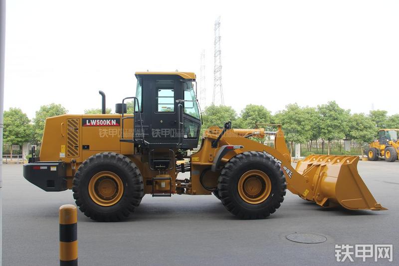 徐工LW500KN装载机整机外观