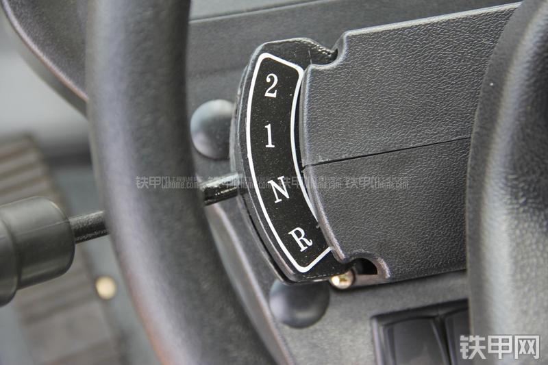 徐工ZL50GN装载机局部