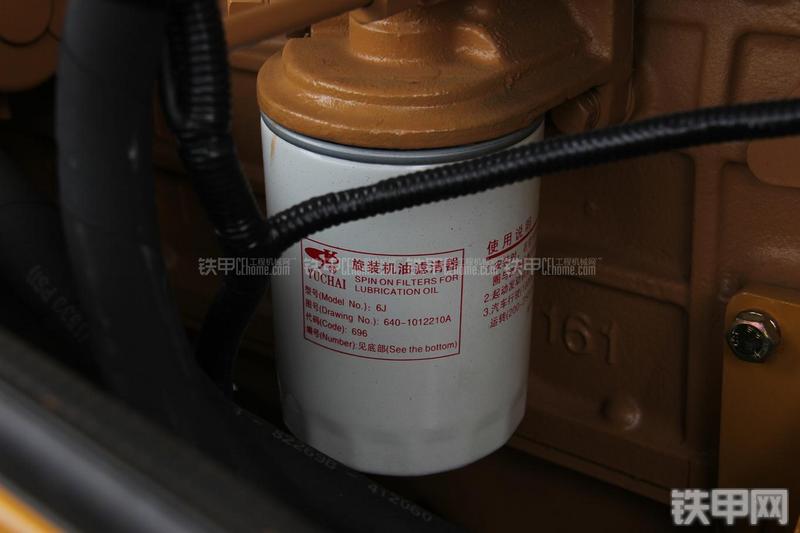 徐工LW300KN装载机局部