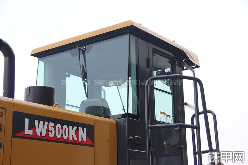 徐工LW500KN装载机局部