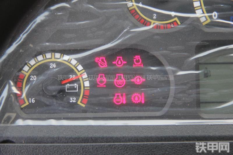 徐工LW500KN装载机局部