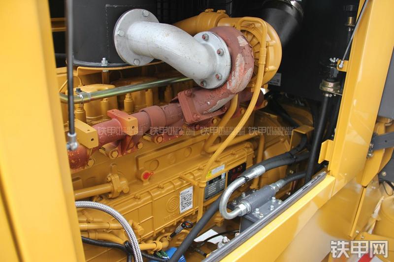 徐工LW500KN装载机局部