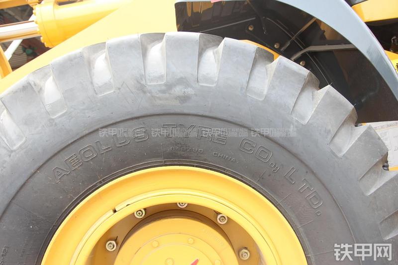 徐工ZL50GN装载机局部