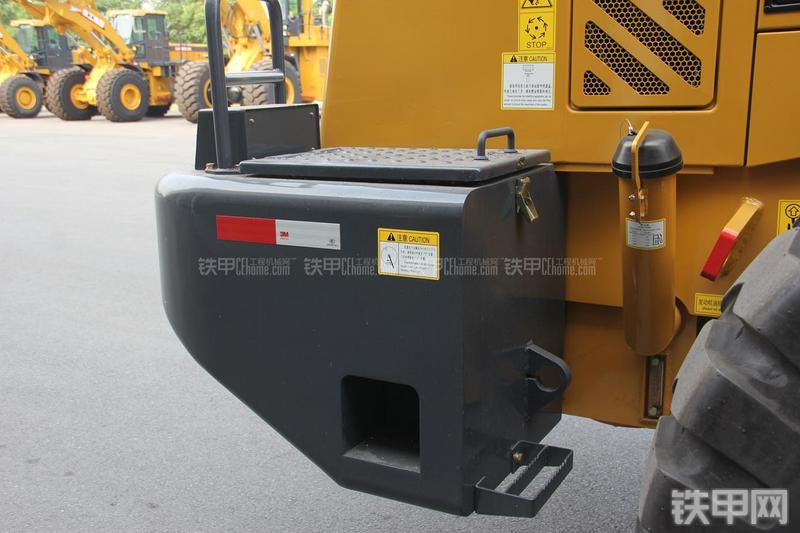 徐工LW500KN装载机局部