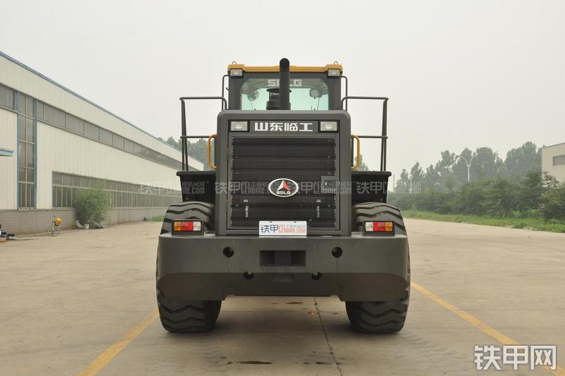 山东临工LG956N装载机整机外观