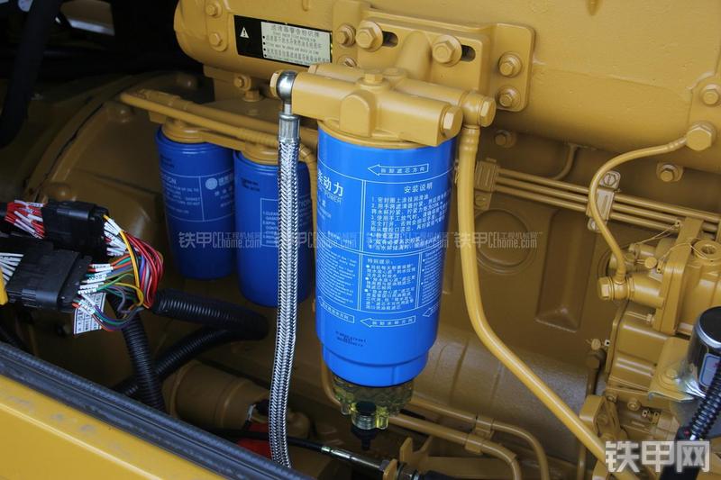 徐工LW500KN装载机局部