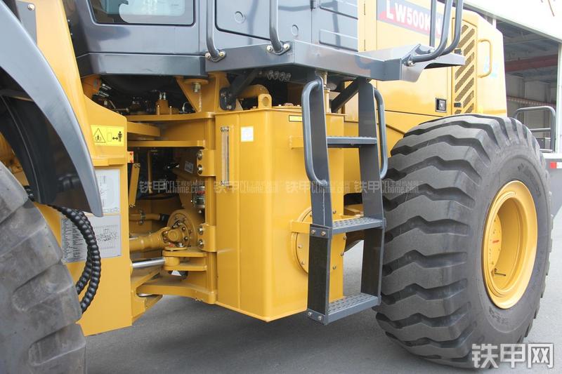 徐工LW500KN装载机局部
