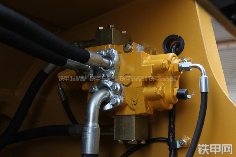 徐工LW500KN装载机局部