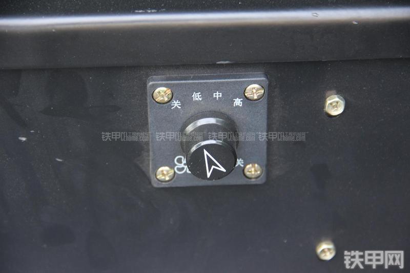 徐工LW500KN装载机局部