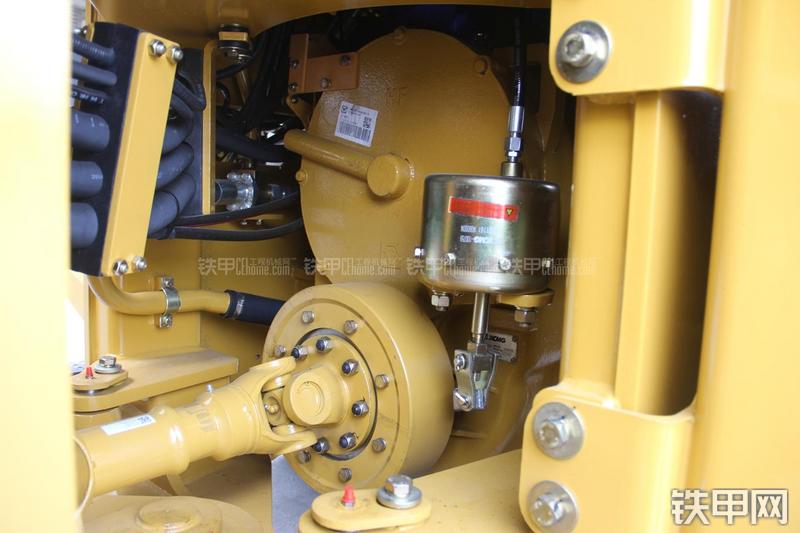 徐工LW500KN装载机局部