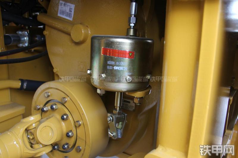 徐工LW500KN装载机局部