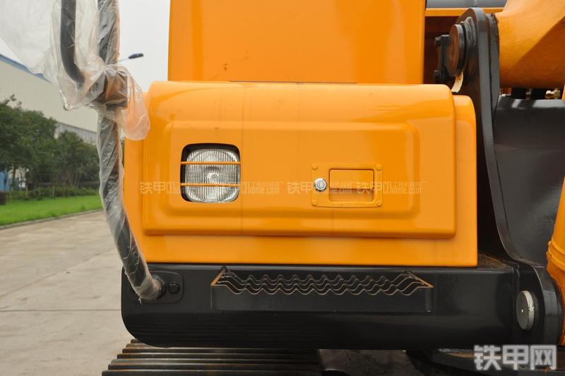 现代R225LC-7挖掘机局部