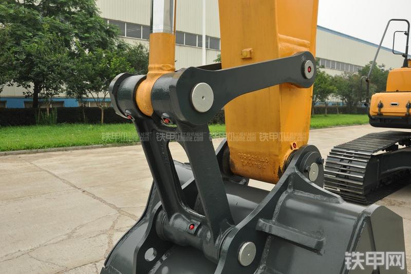 现代R225LC-9T挖掘机局部