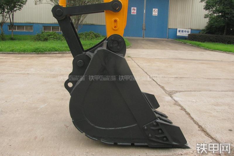 现代R215-7C挖掘机局部