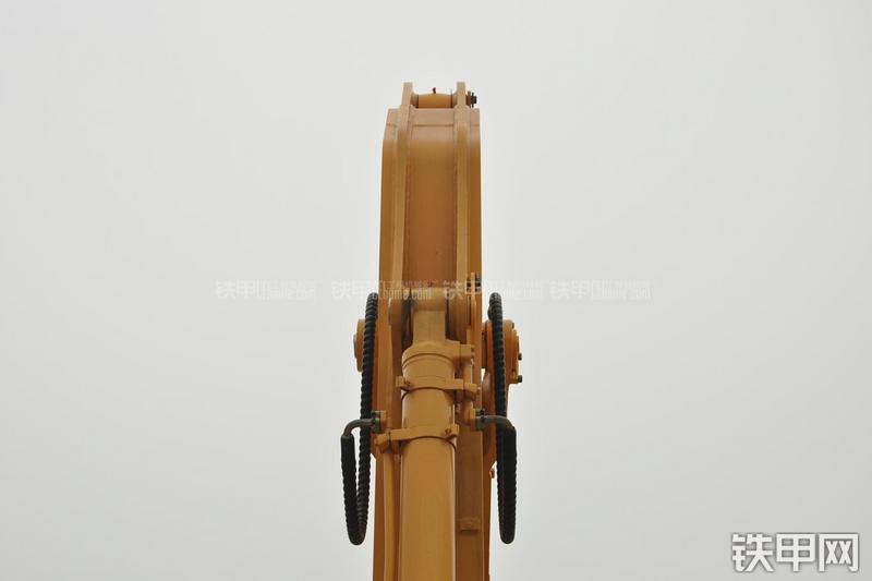 现代R225LC-9T挖掘机局部