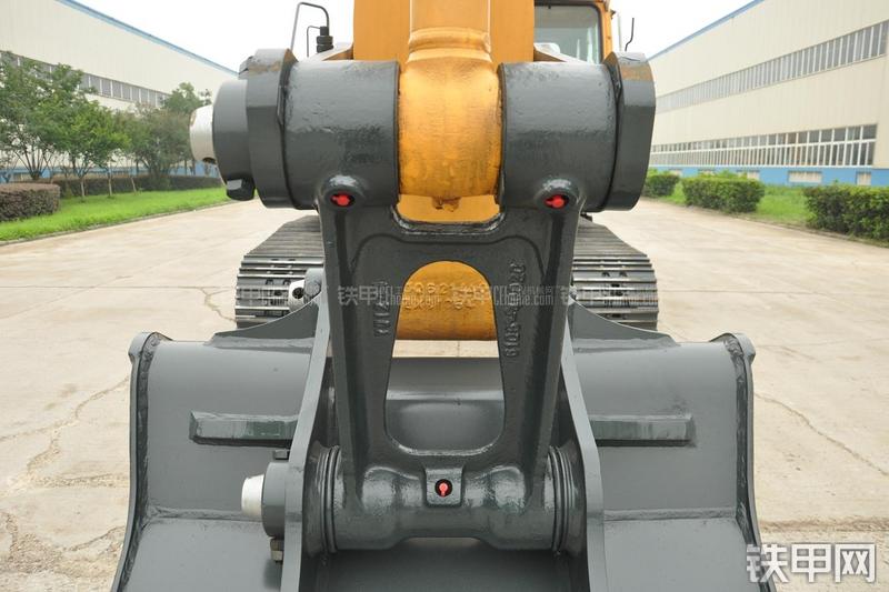 现代R225LC-9T挖掘机局部