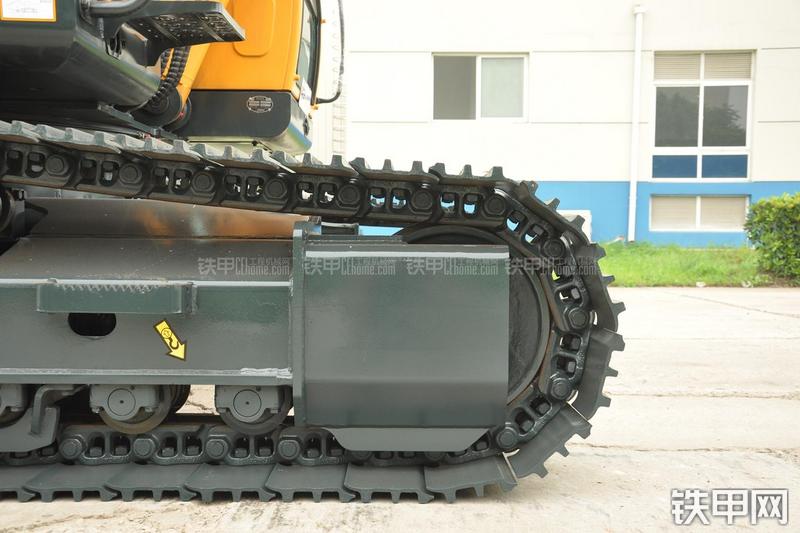 现代R225LC-9T挖掘机局部