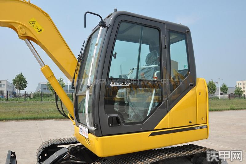 住友 SH80-6挖掘机局部