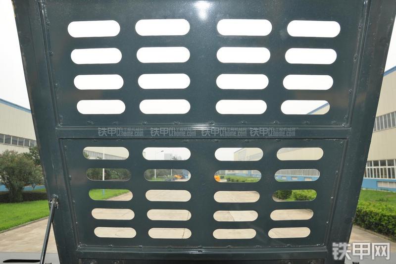 现代R385LC-9T挖掘机局部